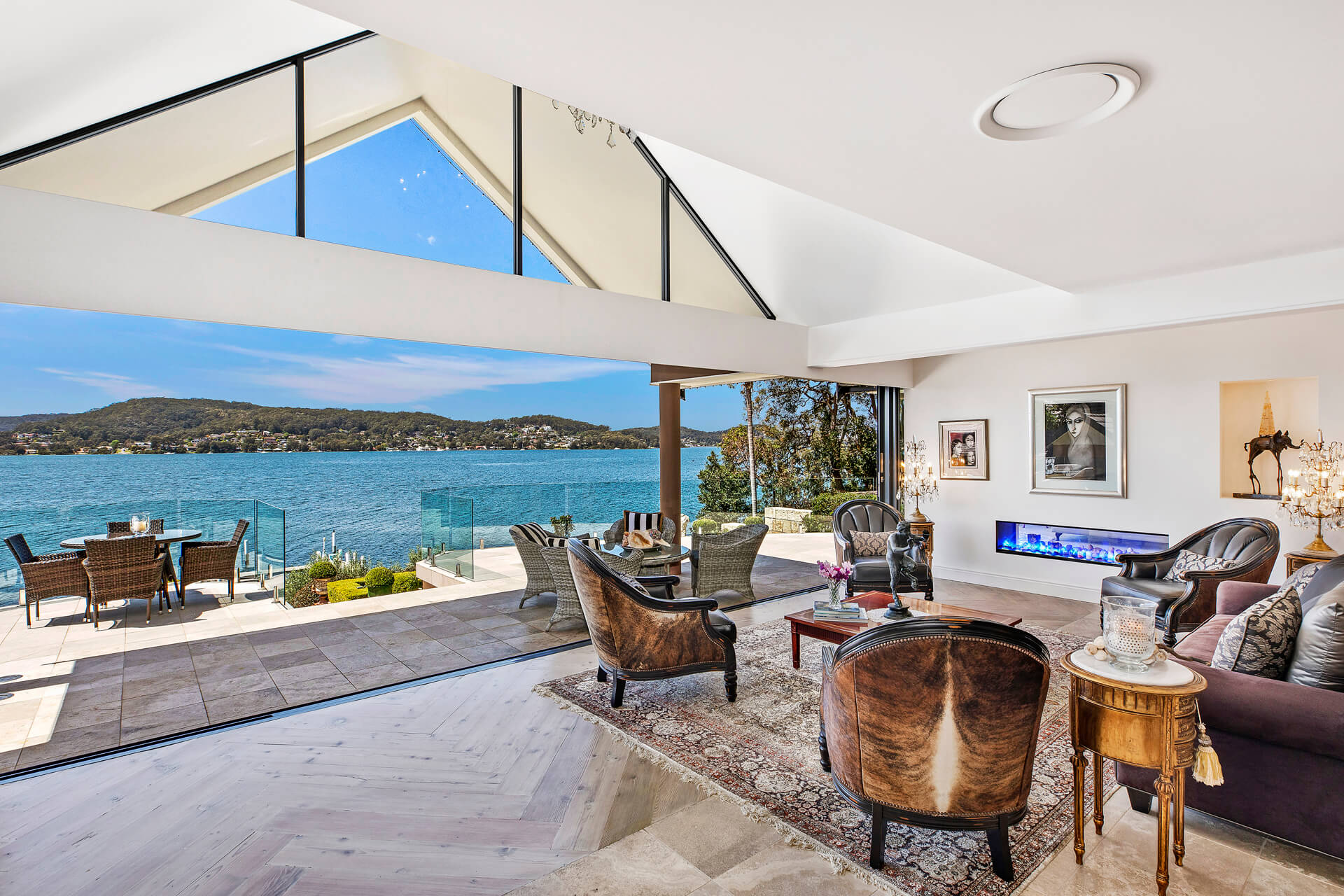 Open living space with water in lake